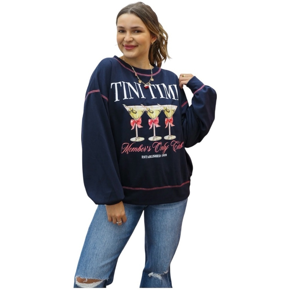 FANTASTIC FAWN MSRP $60 Martini Clubhouse Oversized Pullover in Navy w/Red Seam - Picture 4 of 8